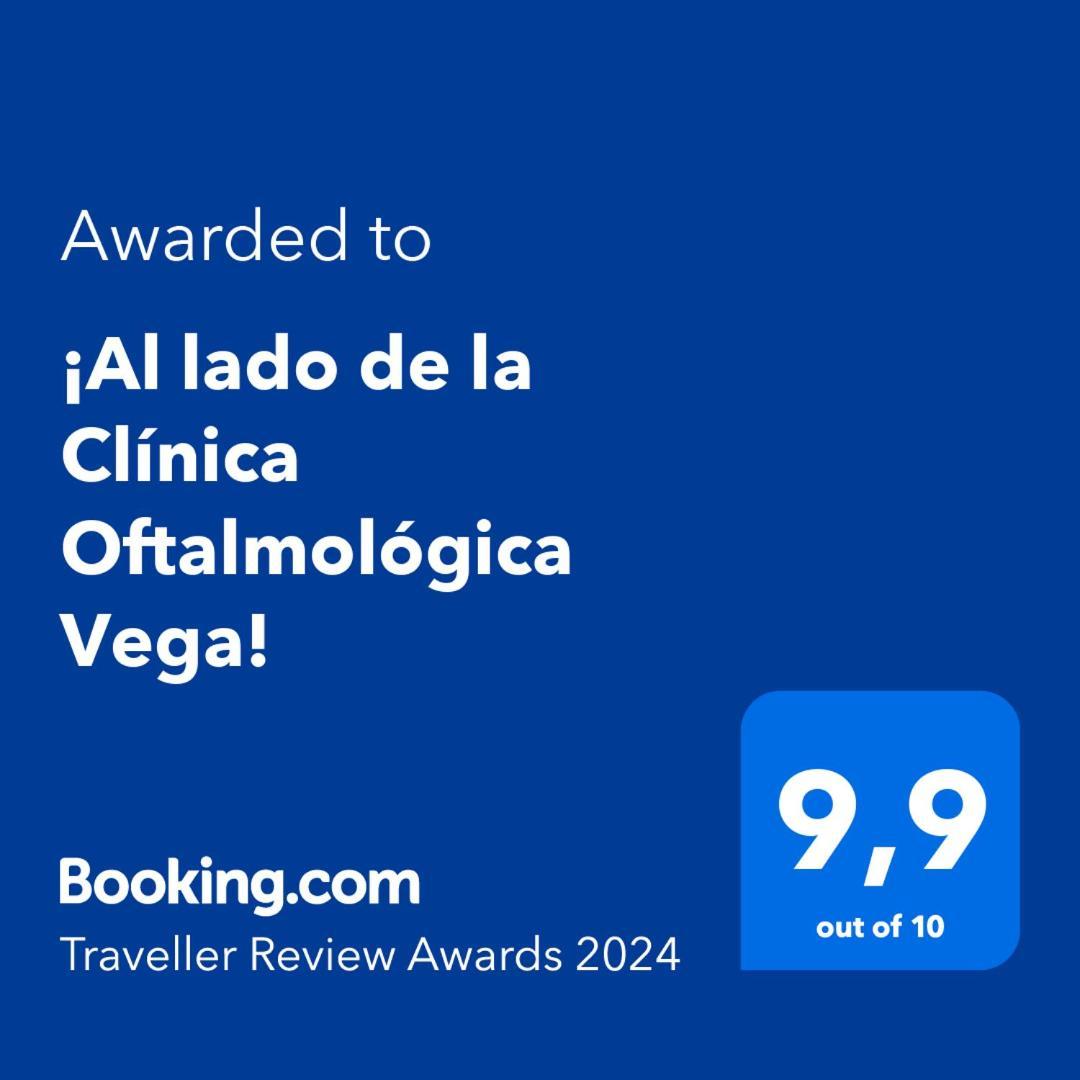 ¡al Lado De La Clinica Oftalmologica Vega! Oviedo