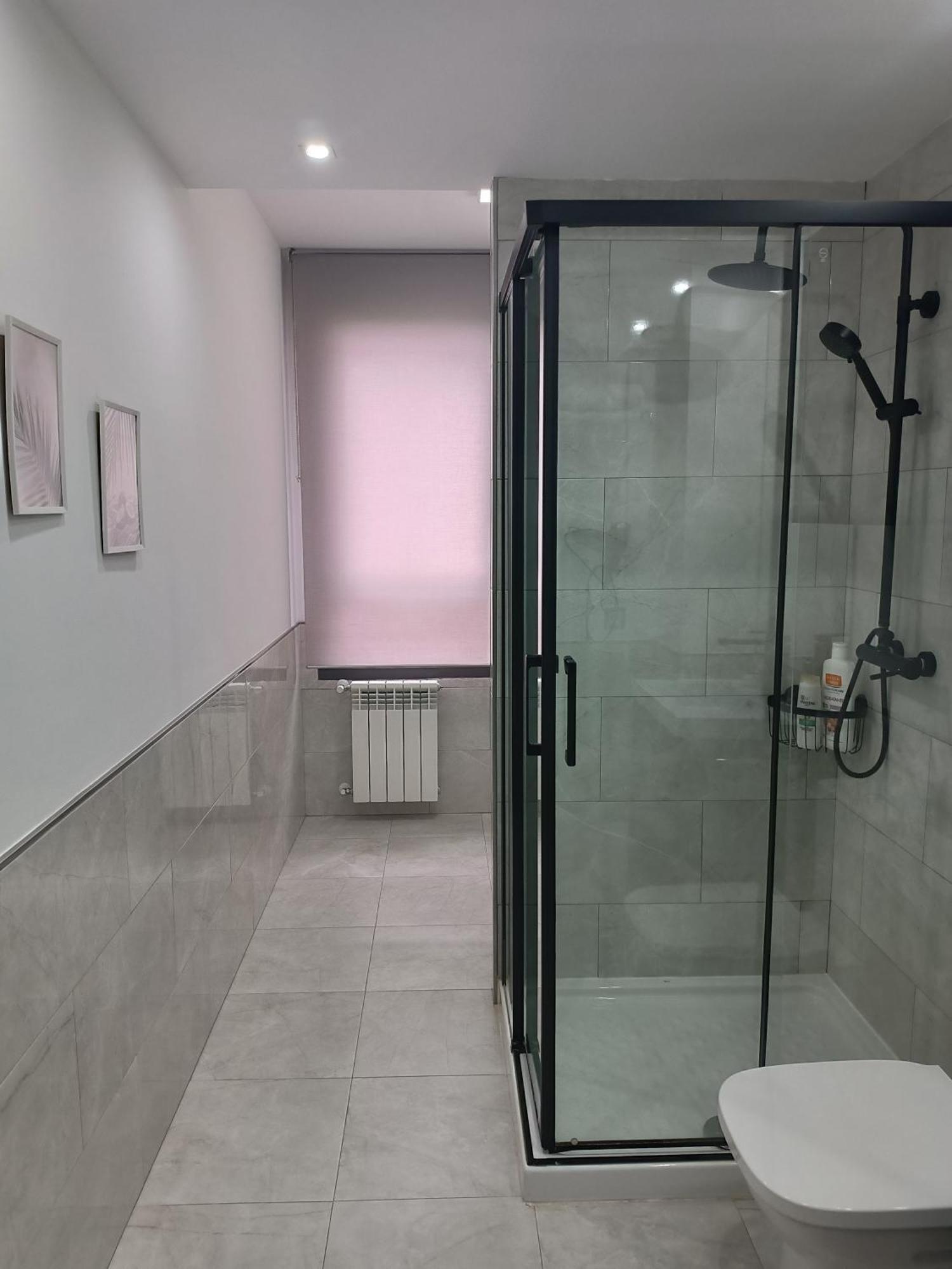 Apartamento ¡al Lado De La Clinica Oftalmologica Vega! *